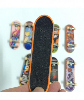 Quality Alloy Fingerboard Mini Finger Boards Funny Finger Skateboard Toys Mini Skateboard Toy For Children